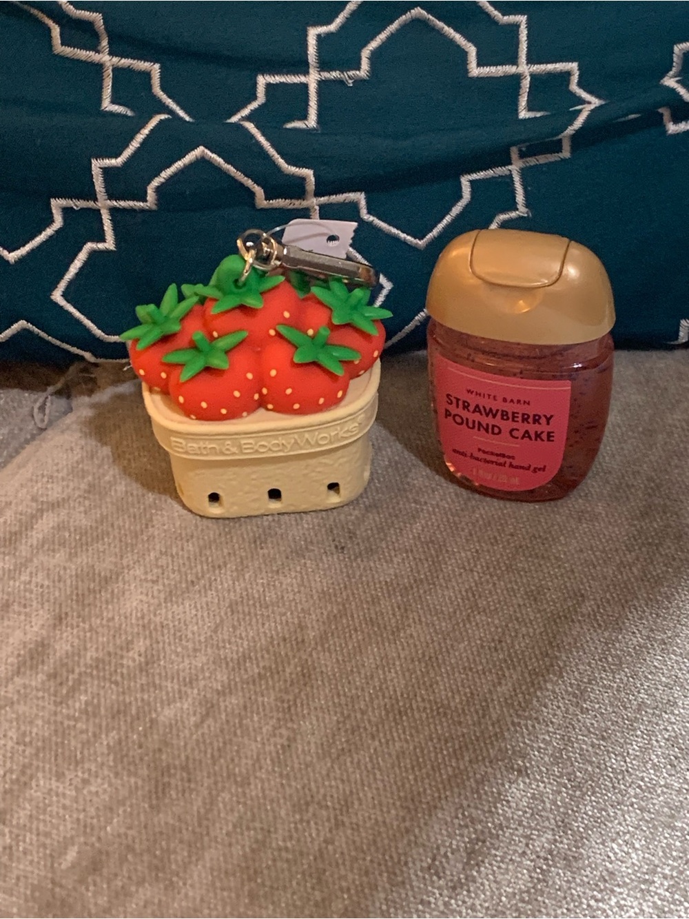 Bath And Body Works Strawberry Basket Pocket Pac Holder